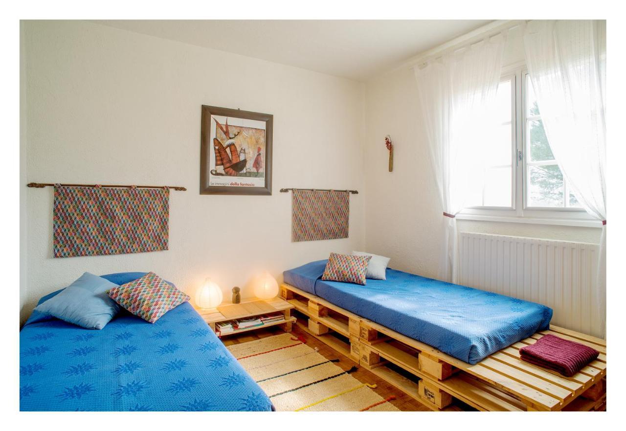Chambre Soignee Et Accueillante A La Campagne - Ch Bleue L'Honor-de-Cos Buitenkant foto